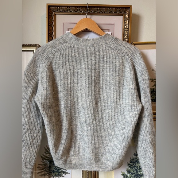 J. Crew Ribbed V-neck cardigan sweater gray small - Picture 7 of 9